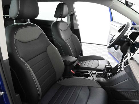 Certified 2022 Volkswagen Taos SEL AWD/4WD image 14