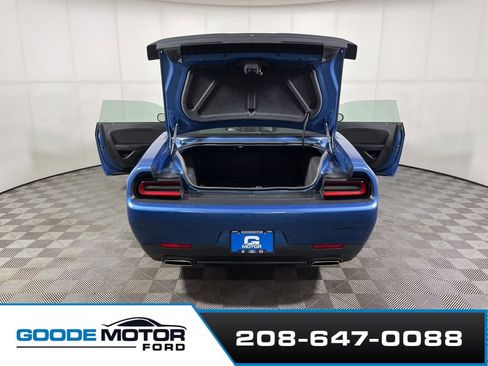 Used 2023 Dodge Challenger SXT w/ Blacktop Package image 13