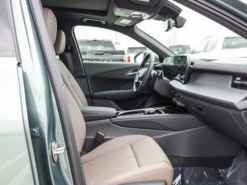 New 2026 Audi Q3 quattro 2.0T AWD/4WD image 21