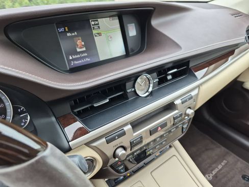 Used 2017 Lexus ES 350 FWD image 29