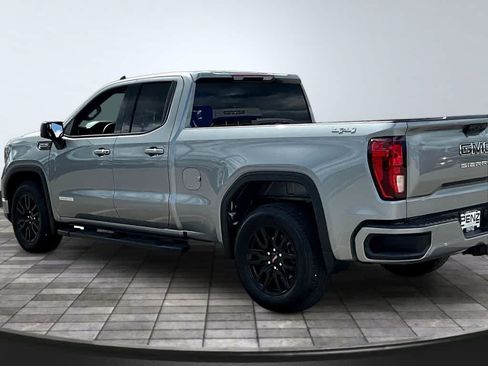 Used 2025 GMC Sierra 1500 Elevation w/ LPO, Elevation Black Package AWD/4WD image 5