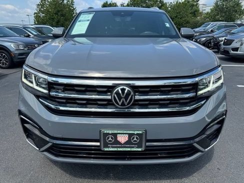 Used 2022 Volkswagen Atlas Cross Sport SEL R-Line AWD/4WD image 2