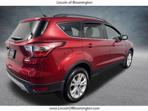 Used 2018 Ford Escape SE w/ Ford Safe & Smart Package AWD/4WD image 6