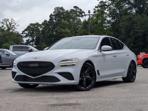 Used 2023 Genesis G70 2.0T w/ Sport Prestige Package RWD image 4