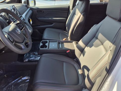 New 2026 Honda Odyssey Sport-L image 9
