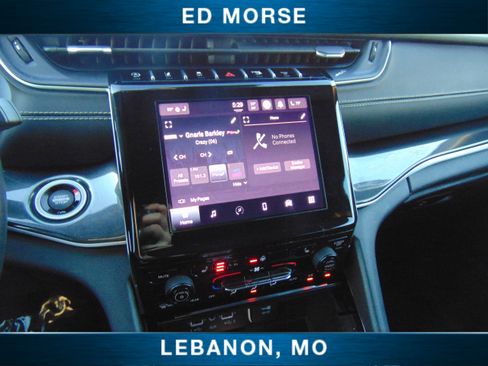 Used 2021 Jeep Grand Cherokee L Laredo image 24