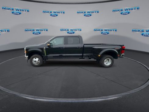 Used 2024 Ford F350 Lariat w/ Lariat Ultimate Package AWD/4WD image 5