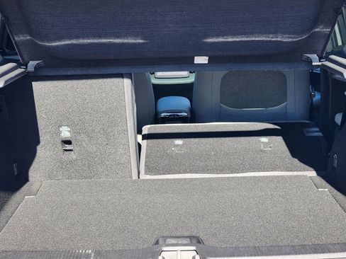 New 2026 Volvo EX30 Cross Country Ultra image 22