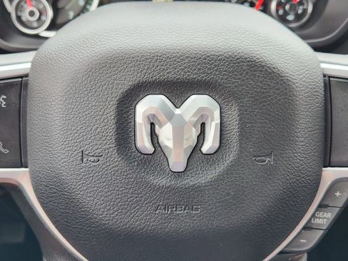 Used 2023 RAM 2500 Big Horn w/ Night Edition AWD/4WD image 37