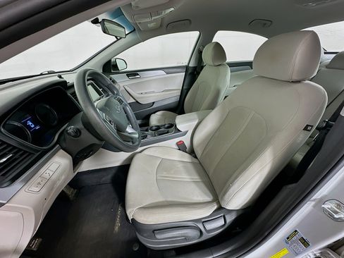 Used 2018 Hyundai Sonata SE image 13