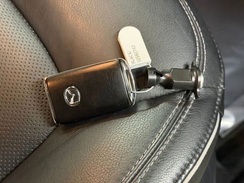 Used 2025 MAZDA CX-5 AWD 2.5 S w/ Preferred Package image 23