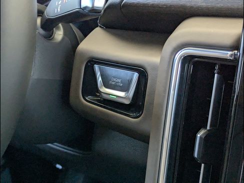 New 2026 GMC Yukon XL Denali Ultimate AWD/4WD image 25