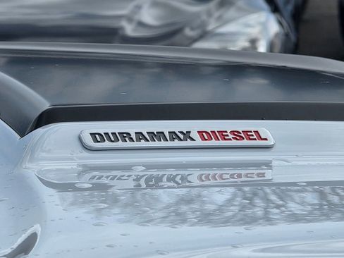 Used 2019 Chevrolet Colorado ZR2 w/ ZR2 Dusk Special Edition image 30