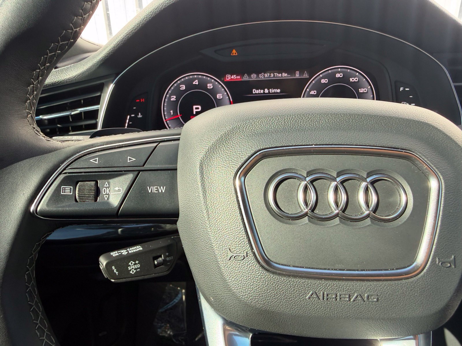Used 2024 Audi Q8 Prestige AWD/4WD image 15