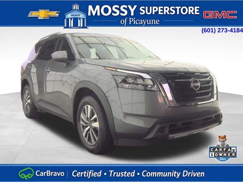 Used 2025 Nissan Pathfinder SL w/ Cargo Package AWD/4WD image 3