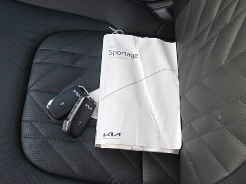 Used 2023 Kia Sportage X-Line w/ X-Line Premium Package image 11