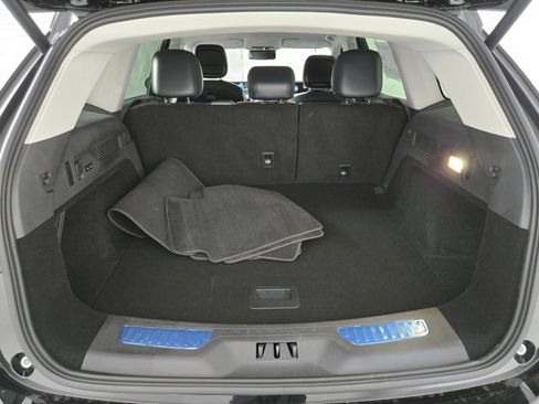 New 2026 Lincoln Nautilus Premier AWD/4WD image 17