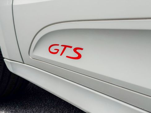 Used 2021 Porsche Macan GTS image 8