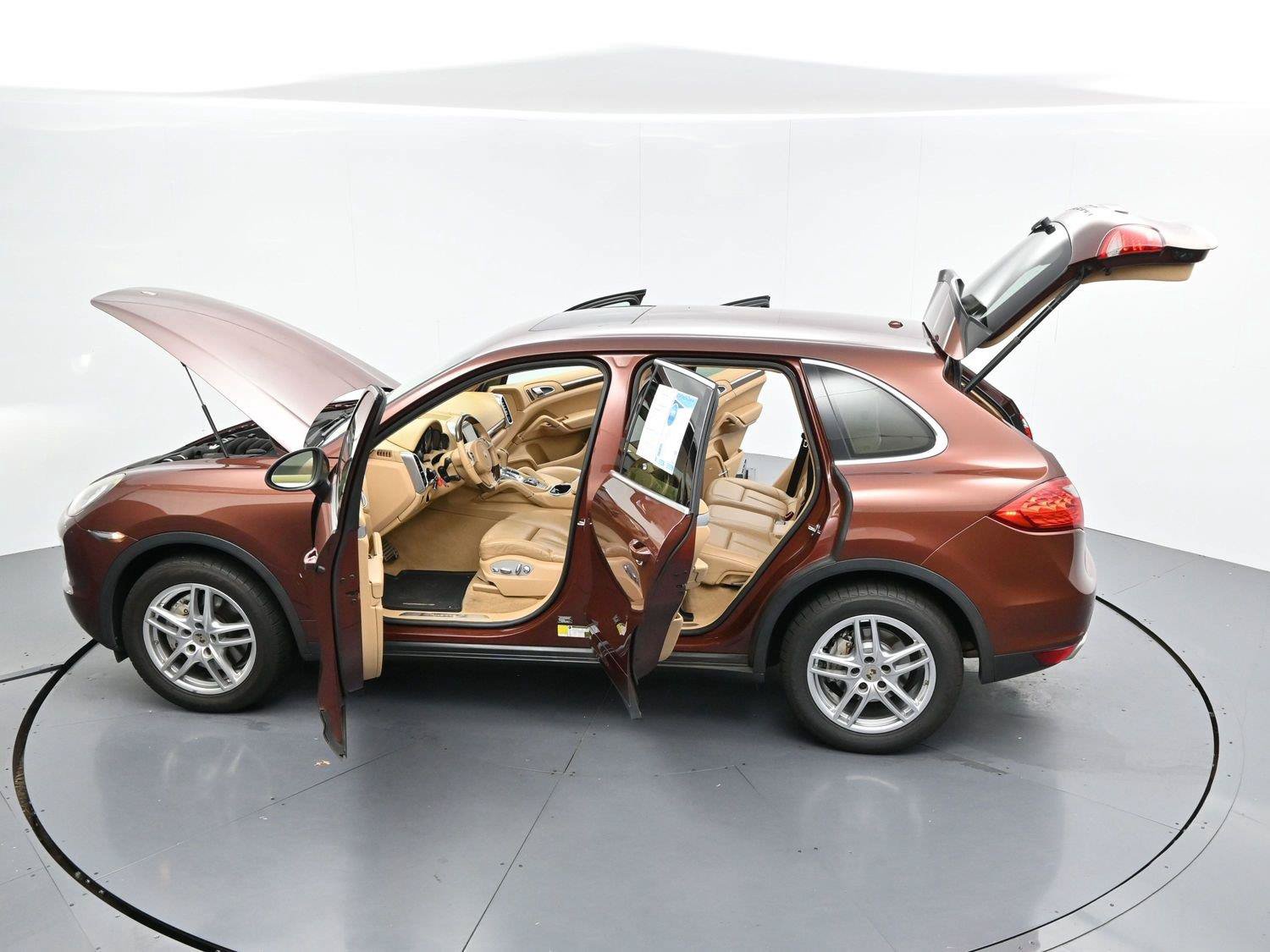 Used 2012 Porsche Cayenne S AWD/4WD image 44