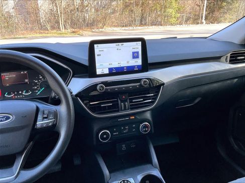 Used 2022 Ford Escape SE AWD/4WD image 16