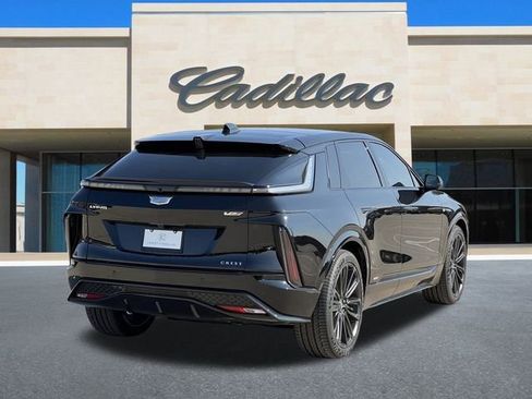 New 2026 Cadillac Lyriq V image 3