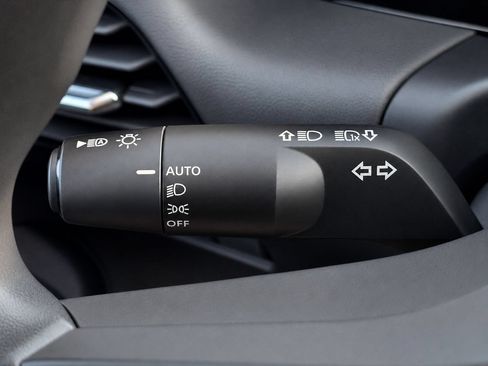 Used 2026 Nissan Sentra SV w/ Floor Mat Package FWD image 23
