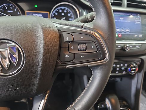 Used 2023 Buick Encore GX Select image 18