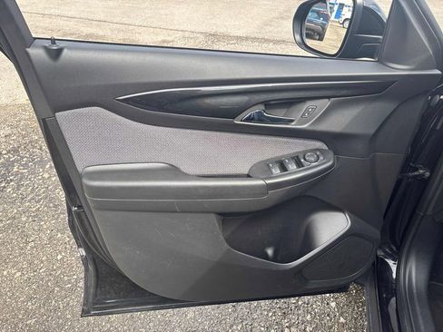 Used 2025 Chevrolet TrailBlazer LT image 9