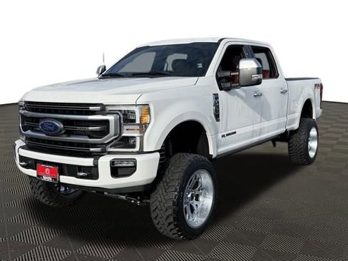 Used 2022 Ford F250 Platinum image 3