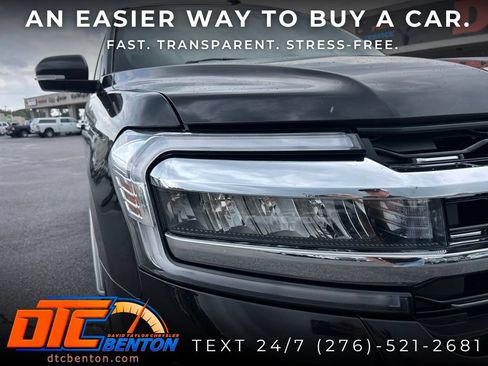 Used 2022 Ford Expedition Max Limited AWD/4WD image 32