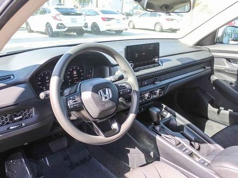 Used 2023 Honda Accord EX image 23