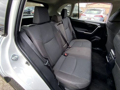 Used 2025 Toyota RAV4 LE image 17