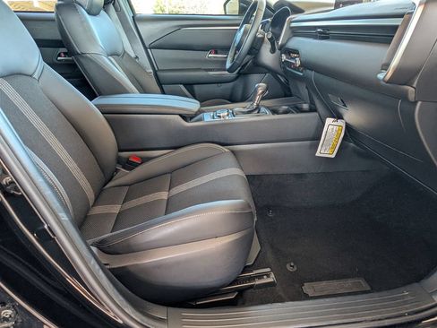 Certified 2025 MAZDA CX-50 AWD 2.5 S w/ Select Package image 20