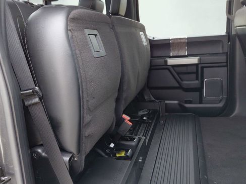 Used 2017 Ford F350 Lariat image 15