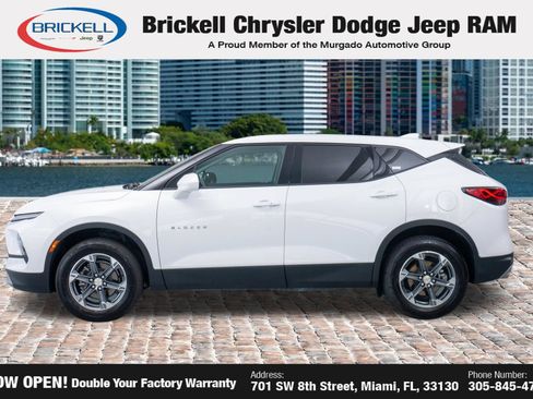 Used 2025 Chevrolet Blazer LT FWD image 4