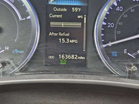 Used 2019 Toyota Highlander XLE AWD/4WD image 5