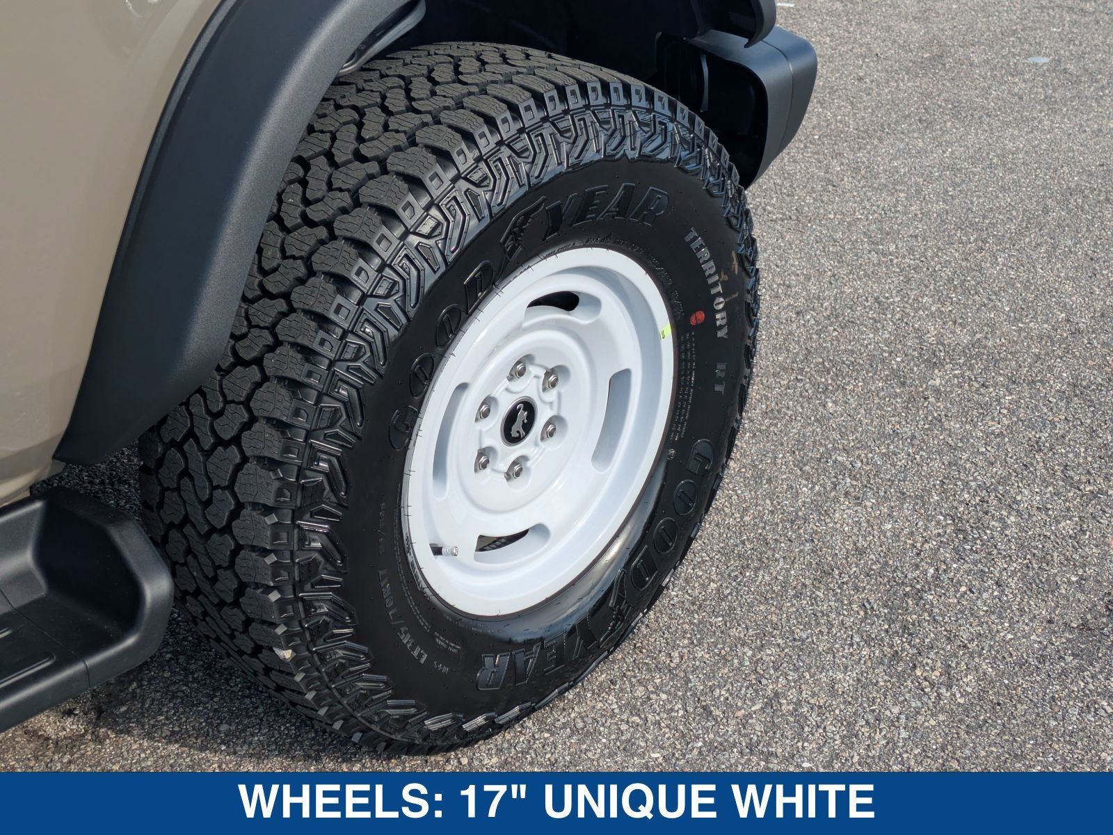 New 2026 Ford Bronco Heritage Edition AWD/4WD image 13