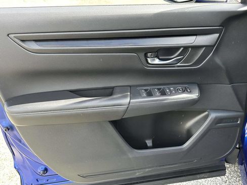 Certified 2025 Honda CR-V LX image 14