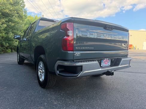 Used 2025 Chevrolet Silverado 1500 LT AWD/4WD image 12