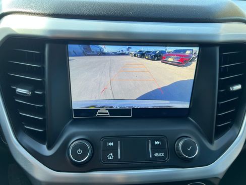 Used 2021 GMC Acadia SLE w/ Driver Convenience Package FWD image 28