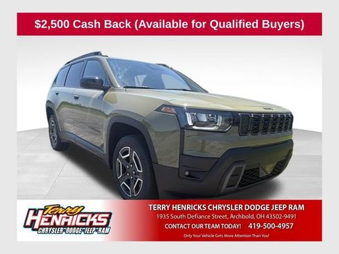 New 2026 Jeep Cherokee Laredo AWD/4WD image 1