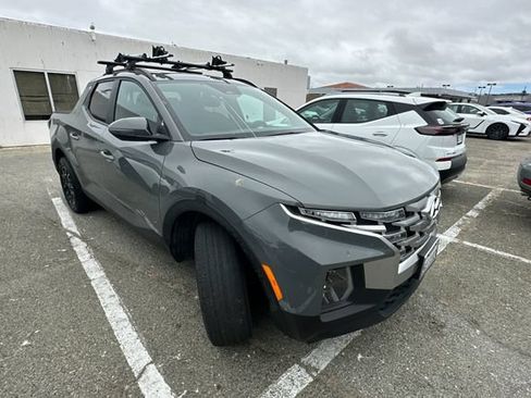 Used 2023 Hyundai Santa Cruz SEL Premium AWD/4WD image 2
