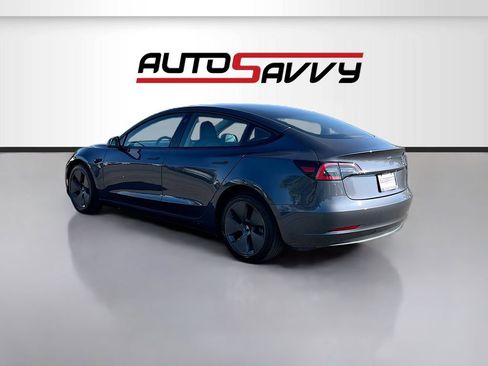 Used 2023 Tesla Model 3 Standard Range RWD image 5
