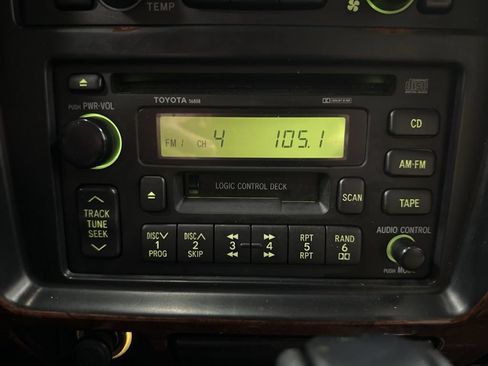 Used 1999 Toyota 4Runner Limited AWD/4WD image 28