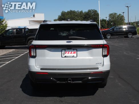 Used 2026 Ford Explorer ST-Line AWD/4WD image 5