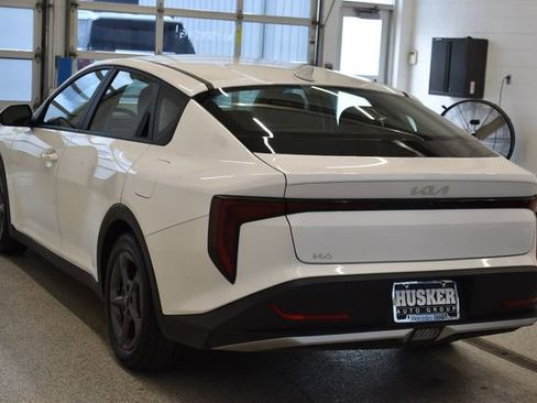 Used 2025 Kia K4 FWD image 10
