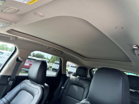 New 2025 Lincoln Corsair Grand Touring w/ Equipment Group 301A image 32