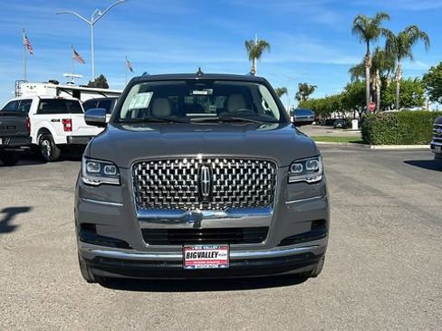 Used 2023 Lincoln Navigator Black Label image 9