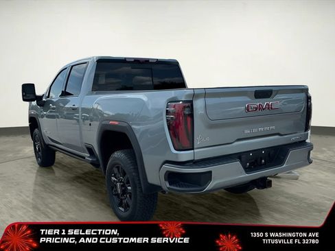 Used 2024 GMC Sierra 2500 AT4 w/ AT4 Premium Plus Package AWD/4WD image 5