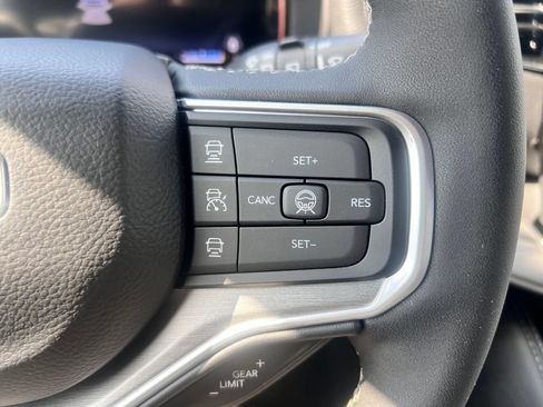 New 2026 Jeep Grand Wagoneer 2WD image 13